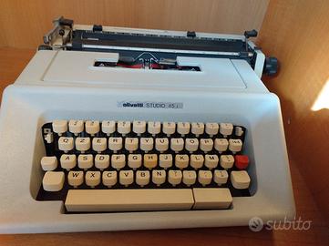 macchina da scrivere Olivetti studio 45 i 