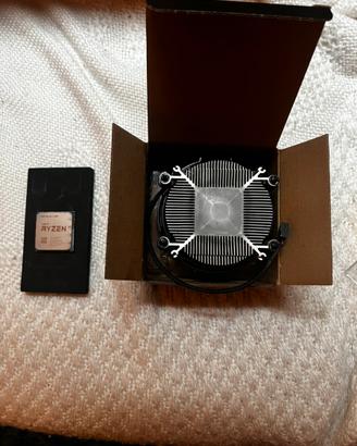 Ryzen  3100 + dissapatore Amd originale wraith
