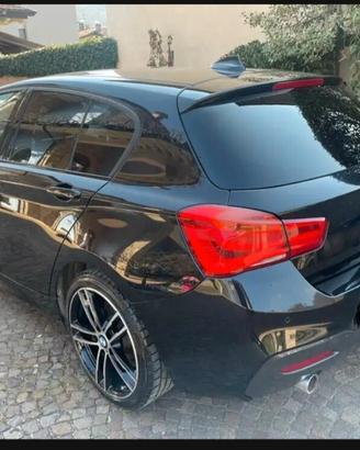 Bmw 116 116d 5p. Msport