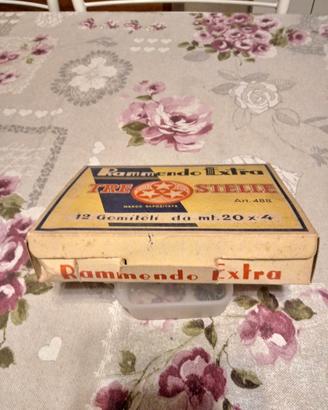 Vecchia scatola Tre Stelle.