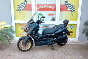 Yamaha X-Max 300 Tech Max