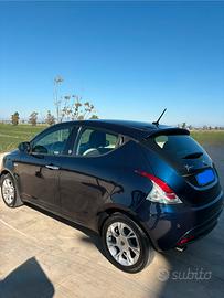 Lancia Ypsilon 1.3 multijet 95 cv anno 2016