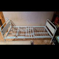 Letto per persone allettate 