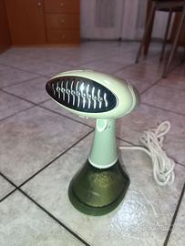 Vaporizzatore ferro stiro verticale Russell Hobbs