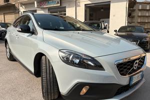 Volvo V40 Cross Country D2 1.6 Momentum