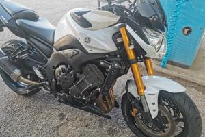 Yamaha FZ8