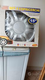 Set 4 Copricerchi Borchie 15" Universali Nuovi