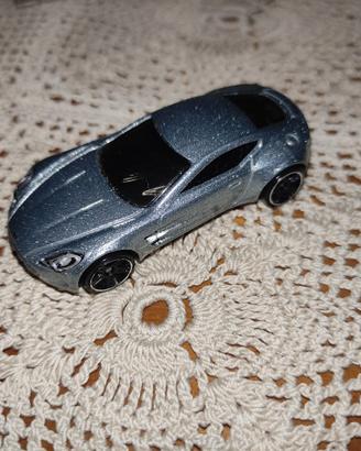 hotwheels aston Martin ona-77