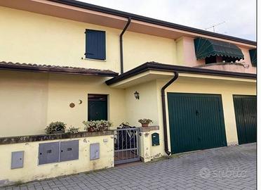 Immobile in asta di 97 m² con 3 locali e box auto 