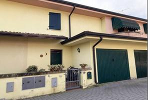 Immobile in asta di 97 m² con 3 locali e box auto 