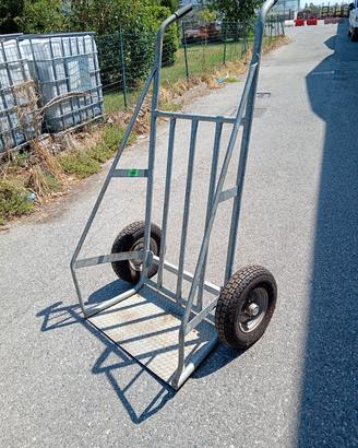 carrello porta piante