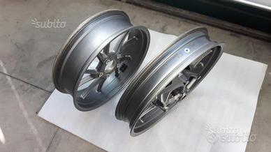 Bmw r 1200 gs lc cerchi originali