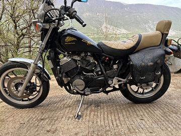 Honda VT 500 - 1984