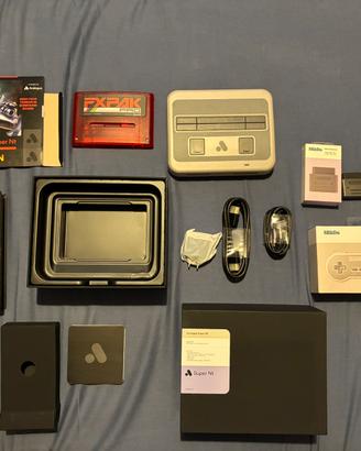 Analogue Super NT +controller, adattatore e FX Pak