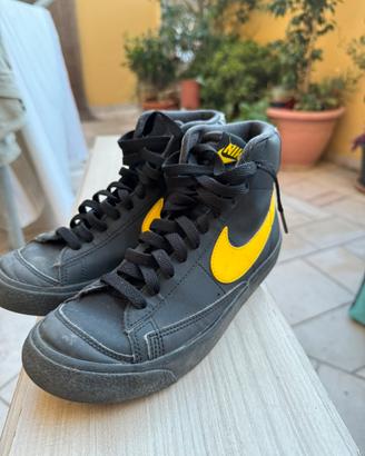 Nike Blazer Mid Scarpe Uomo Nero Giallo