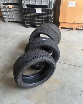 Gomme auto