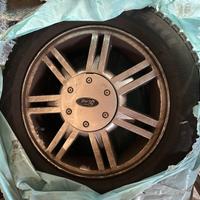 Cerchi in lega ford
