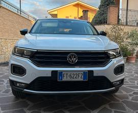 VOLKSWAGEN T-Roc - 2019