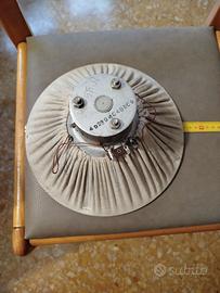 Altoparlante per radio d`epoca