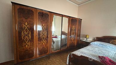 Armadio antiquariato