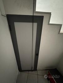 Porta alluminio grigio antracite