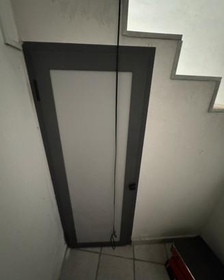 Porta alluminio grigio antracite