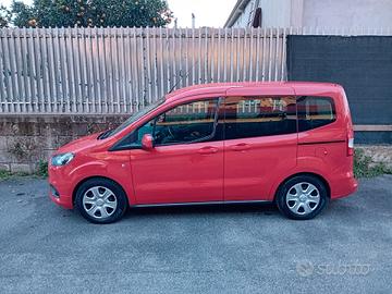 Ford Tourneo Courier 1.0 EcoBoost 100 CV Sport