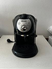 MACCHINA DEL CAFFÈ DE LONGHI