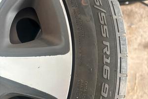 Gomme momo + cerchi da 16