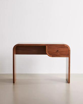 Scrivania Urban Outfitters "Aria" in legno scuro