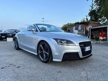 Audi TT-S Roadster 2.0 272 CV TFSI quattro S troni