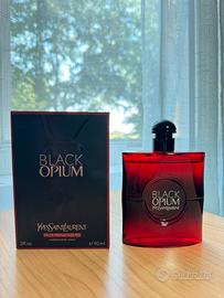 Yves Saint Laurent – Black Opium Over Red 90 ml