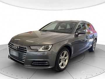 AUDI A4 Avant 35 2.0 tdi Sport 150cv s-tronic