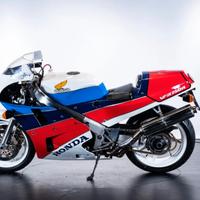 HONDA VFR 750 R (RC30) ALA ORO - 1988