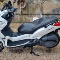 yamaha xmax 125