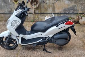 yamaha xmax 125