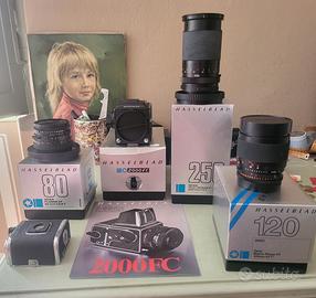 Hasselblad 2000 FC obiettivi CF 80-120-250 