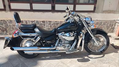 Shadow 750 C4 anno 2005 con 24.000km