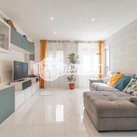 Appartamento a Roma Via Calpurnio Fiamma 3 locali