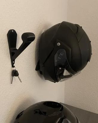 gancio per casco