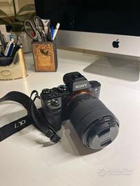Sony Alpha 7 II + 28-70 mm + 5 batterie + SD 128GB