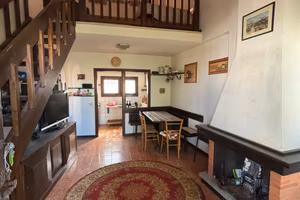 Appartamento bilivello Tor san lorenzo