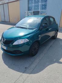Lancia ypsilon 1.2 69cv Platinum