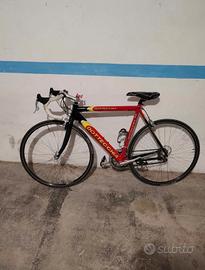 Bici da corsa Bottecchia con forcella in carbonio