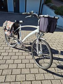 Bici Elettrica Donna perfettamente funzionante.