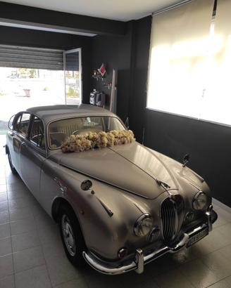 Mercedes 190 SL