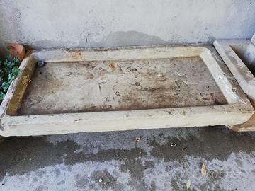 Secchiaio antico marmo giallo d'istria