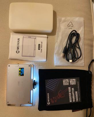 Moman ML3-D: Luce LED Professionale Portatile