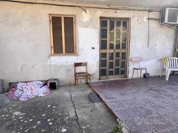 2 LOCALI A COSENZA