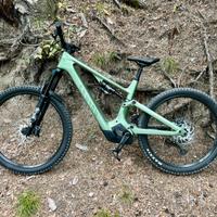 Canyon Spectral ON CF 8 E-bike MTB